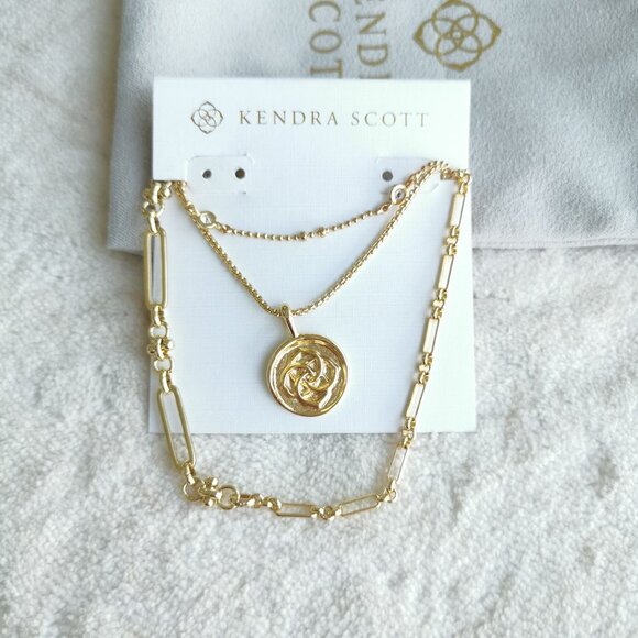 New Kendra Scott Gold Necklace - Medallion Coin - Picture 1 of 3